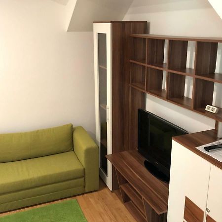 Veronika Group Radiceva Загреб Екстериор снимка